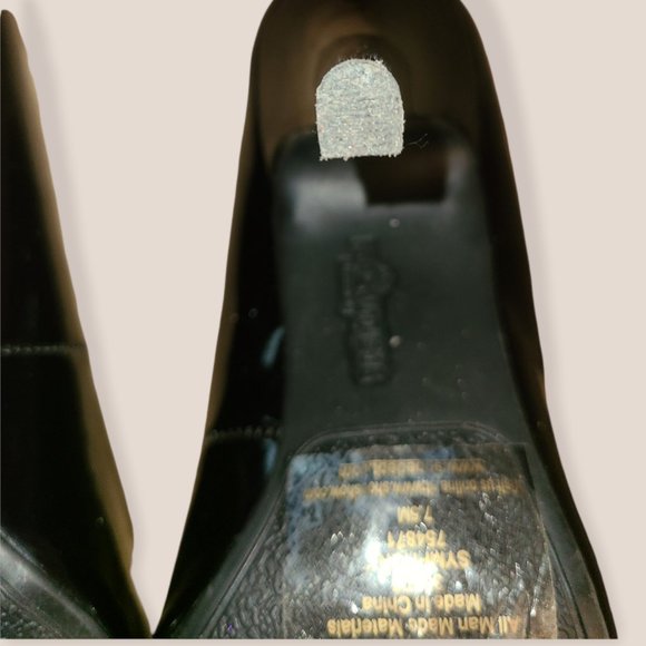 Fergalicious by Fergie Patent Leather Heels BUNDLE&SAVE 30% - Picture 3 of 7